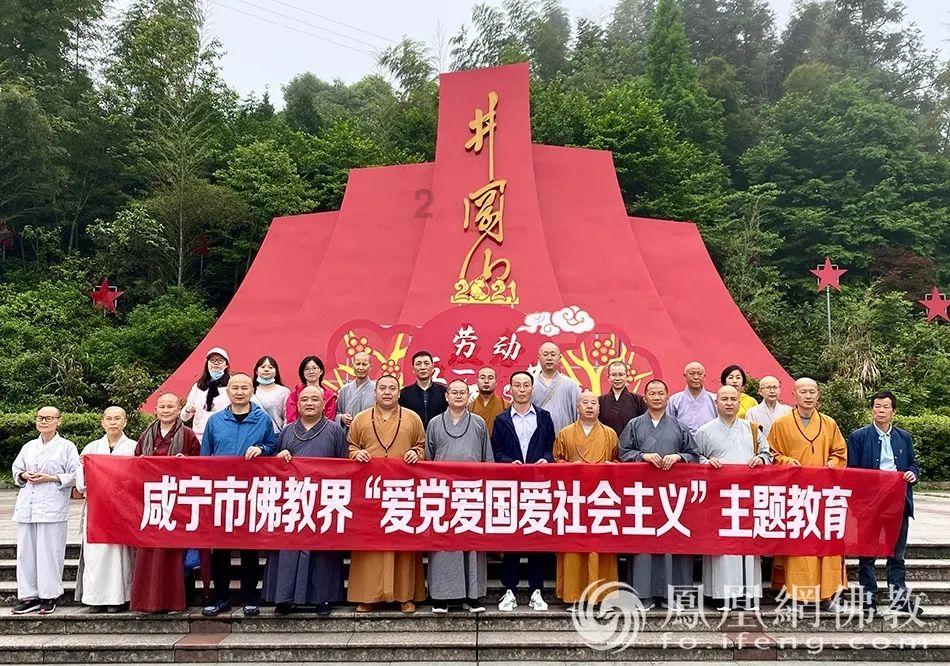 龙口市积极推进“减证便民”工作