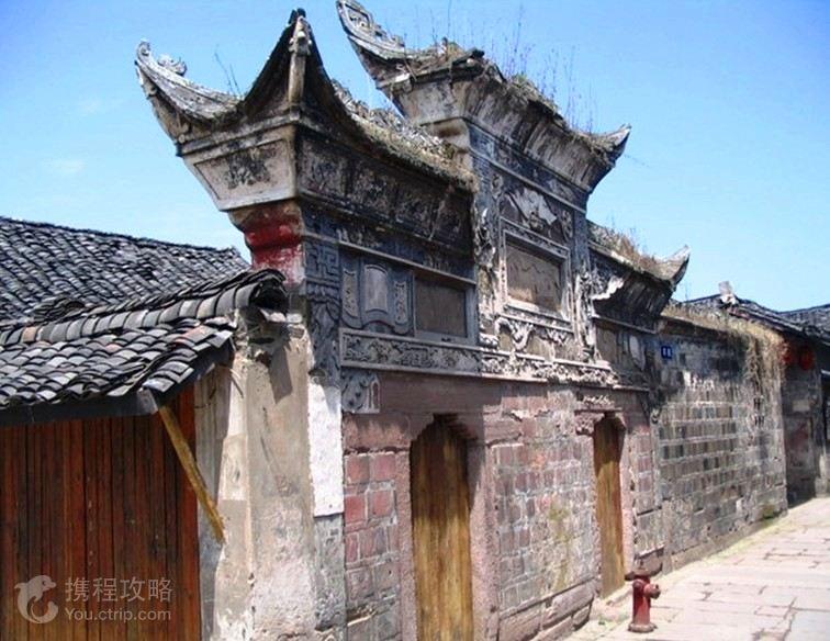 教你做年夜饭丨三亚国宴名厨谭成群：过年吃鸡讨吉利 一道农家白切散养高山阉鸡教给你